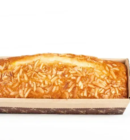 Bizcocho de nata y almendras